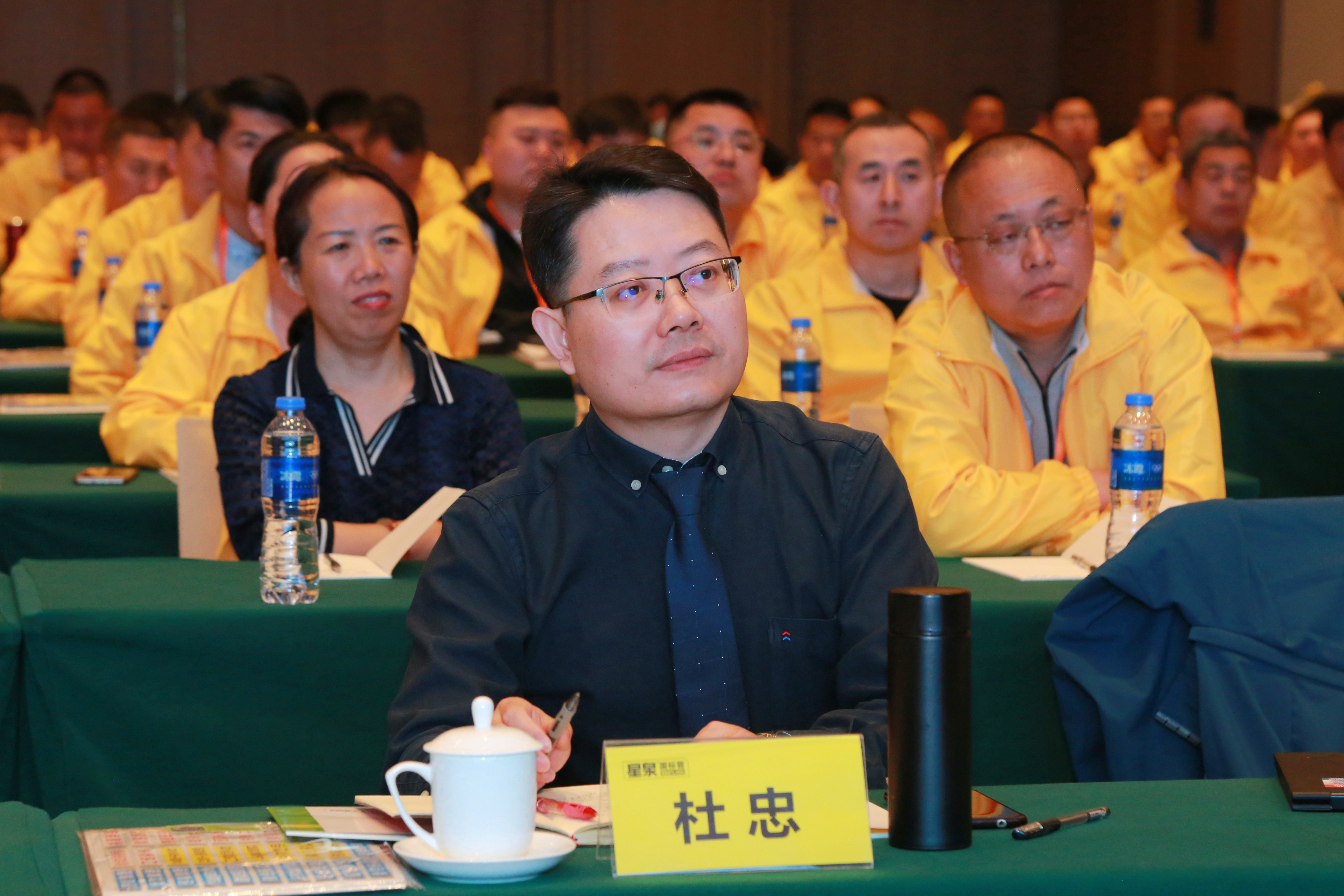 市场部与销售部：相爱相杀还是携手共赢？