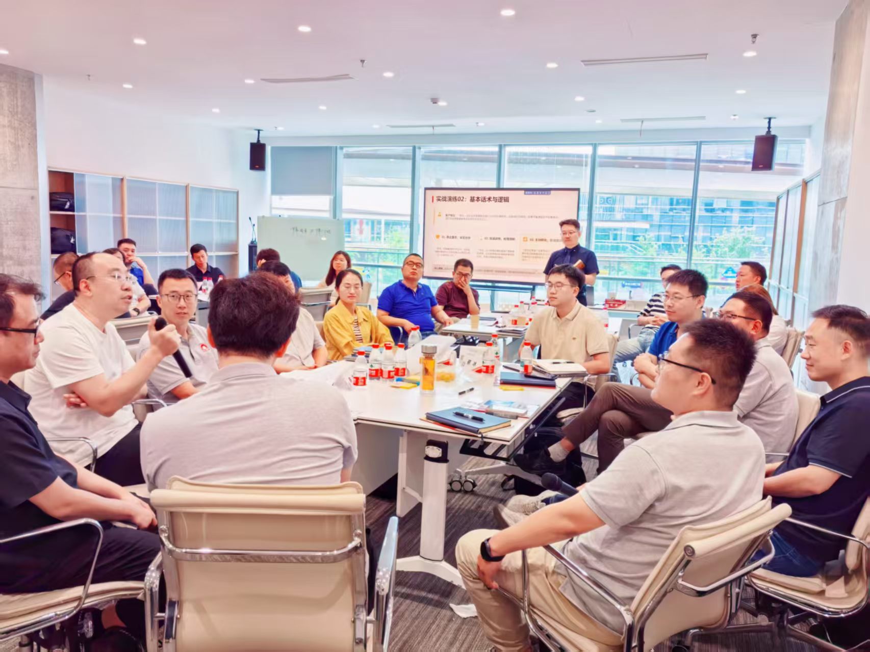 杜忠老师受邀赴苏州为维苏威开展《B2B谈判与业绩增长策略》两天工作坊