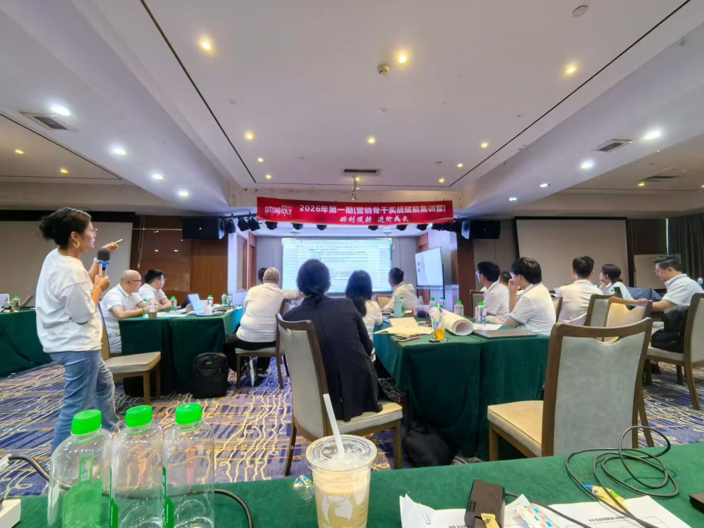 杜忠博士讲授B2B销售底层认知重构